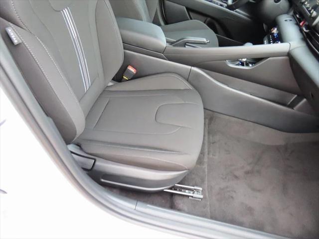 new 2025 Hyundai Elantra car, priced at $24,319