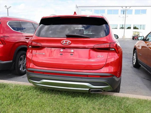 used 2022 Hyundai Santa Fe car, priced at $27,998