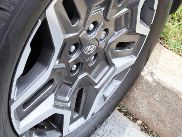 used 2022 Hyundai Santa Fe car, priced at $27,998