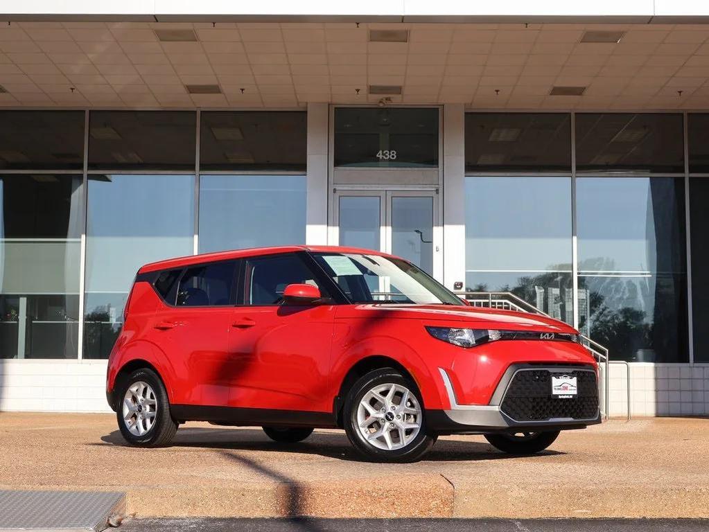used 2023 Kia Soul car, priced at $17,720