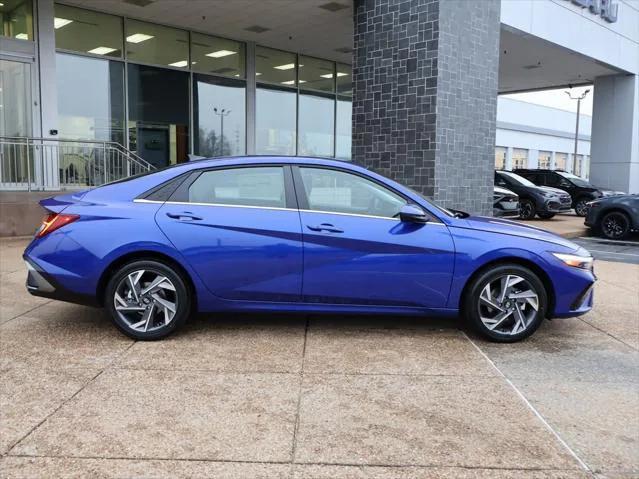 new 2025 Hyundai Elantra car, priced at $27,240