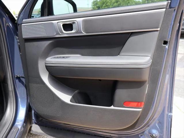 new 2025 Hyundai Santa Fe car, priced at $41,491