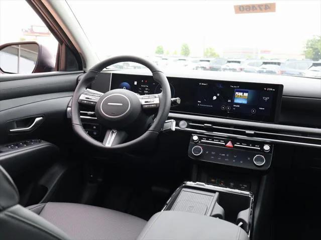 new 2025 Hyundai TUCSON Hybrid car, priced at $39,060