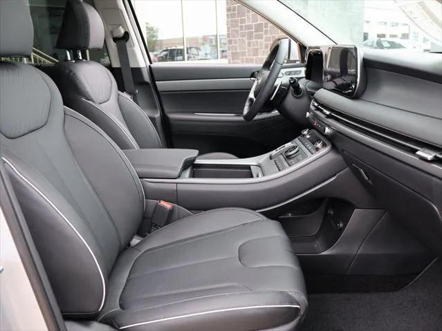 new 2025 Hyundai Palisade car, priced at $46,611