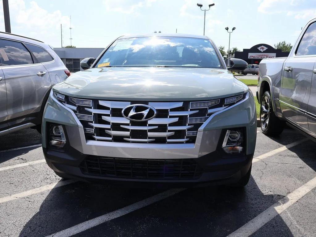 used 2023 Hyundai SANTA CRUZ car, priced at $25,123