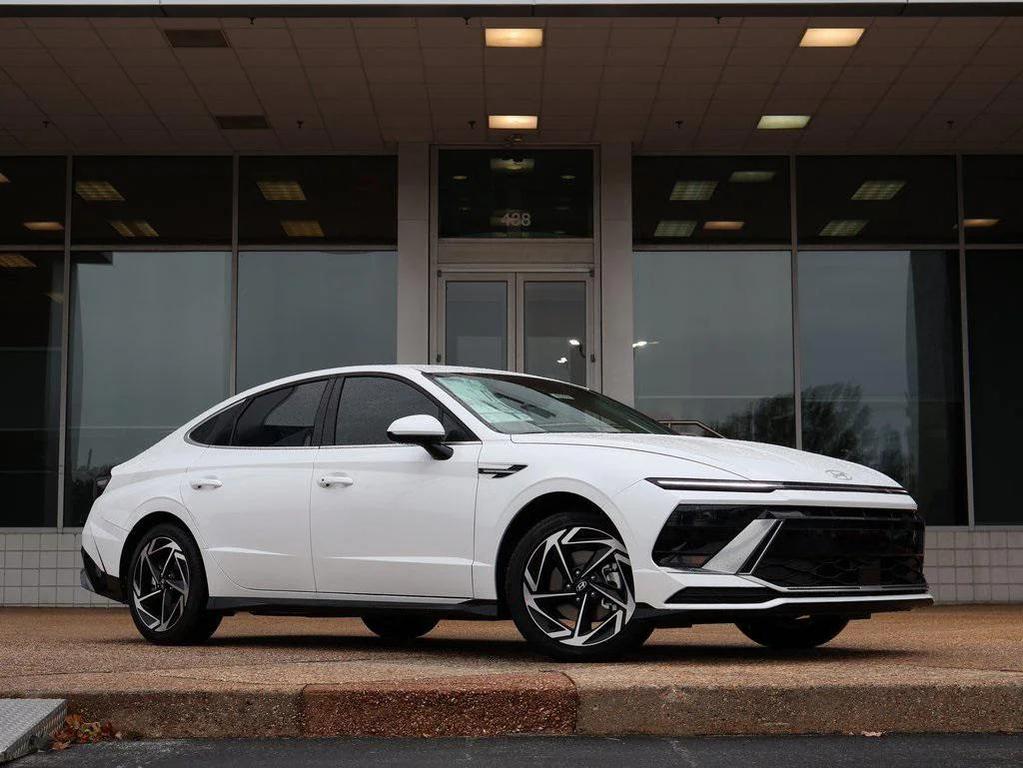 new 2026 Hyundai Sonata car, priced at $29,932