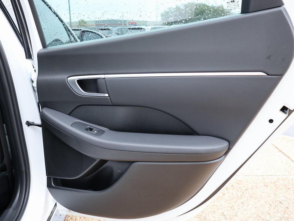 new 2026 Hyundai Sonata car, priced at $29,932