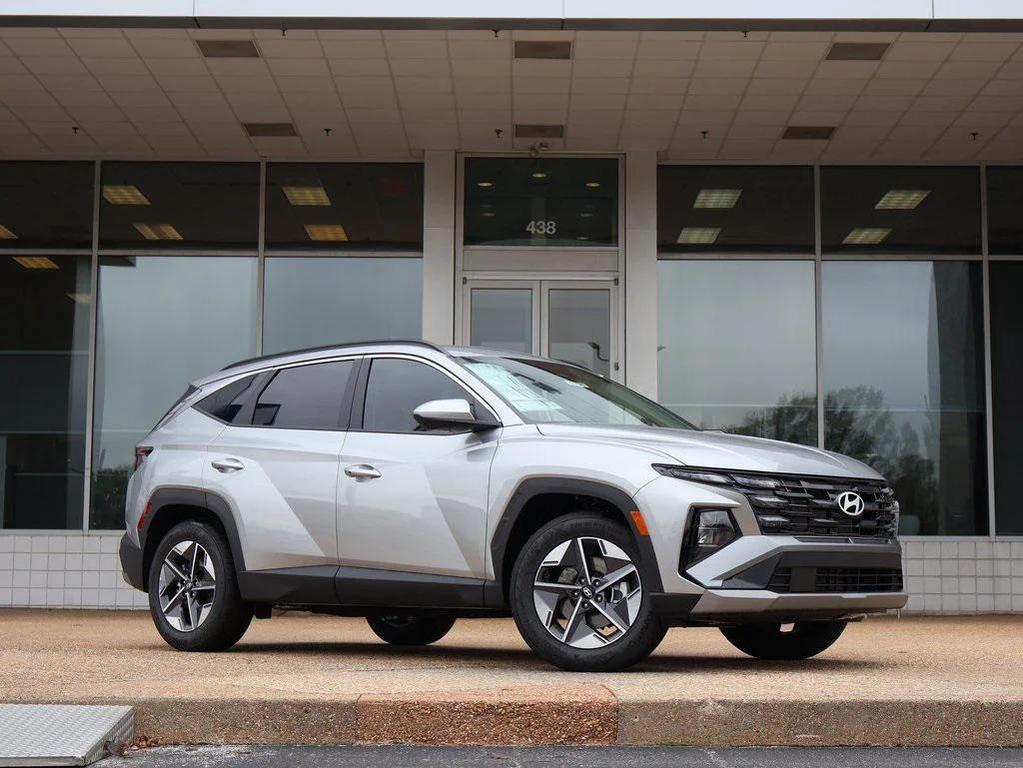 new 2026 Hyundai Tucson car, priced at $30,463