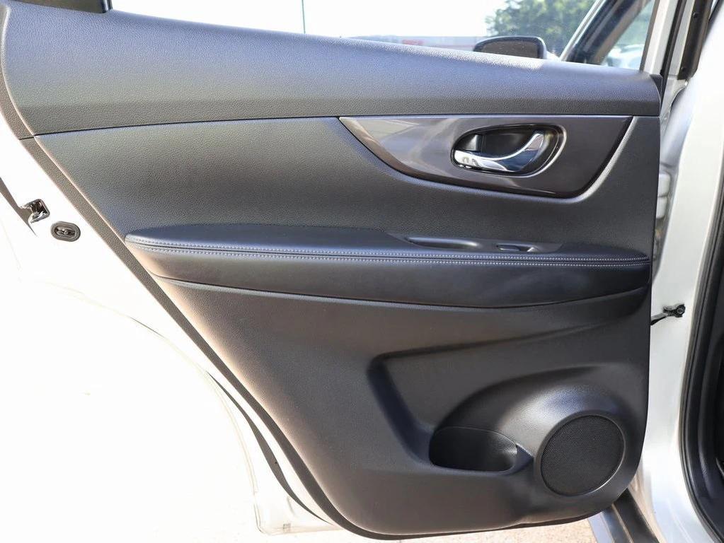 used 2020 Nissan Rogue car, priced at $17,717