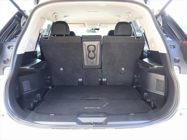 used 2020 Nissan Rogue car, priced at $17,717