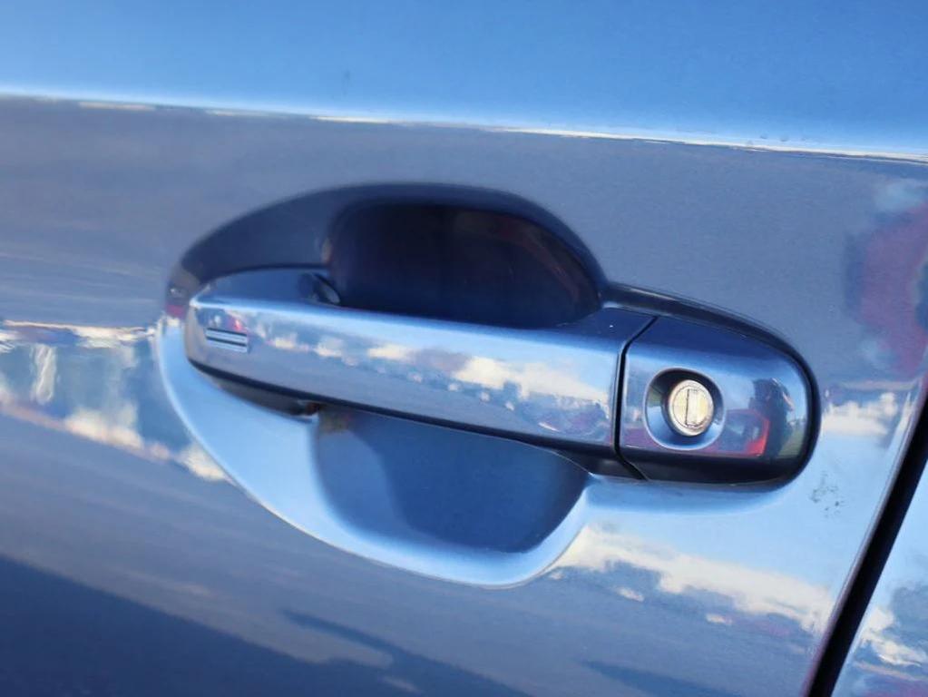 used 2022 Subaru Ascent car, priced at $28,399