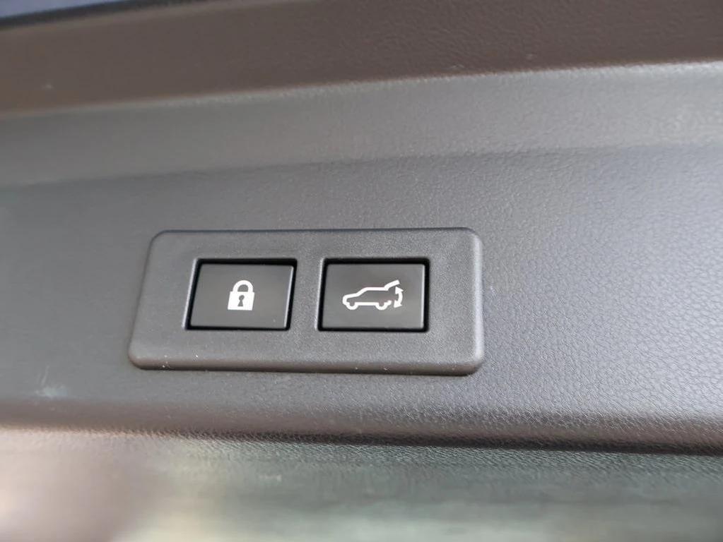 used 2022 Subaru Ascent car, priced at $26,498