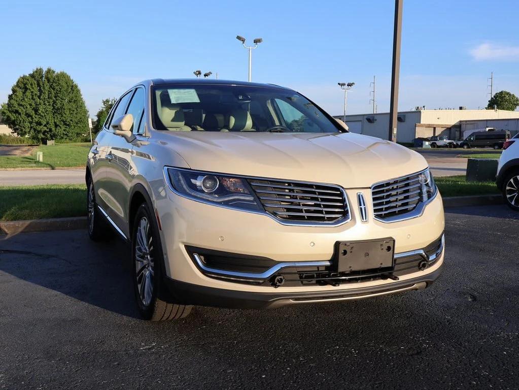 used 2018 Lincoln MKX car, priced at $22,423