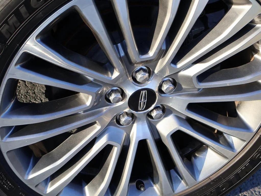 used 2018 Lincoln MKX car, priced at $22,423
