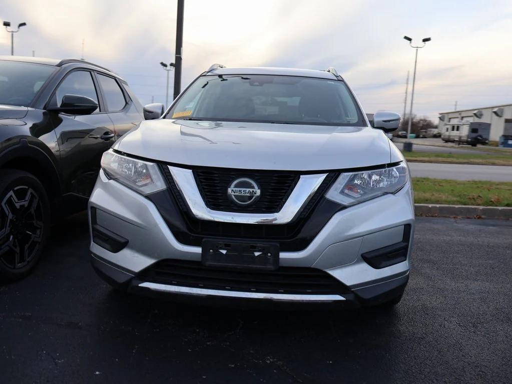 used 2019 Nissan Rogue car, priced at $10,717