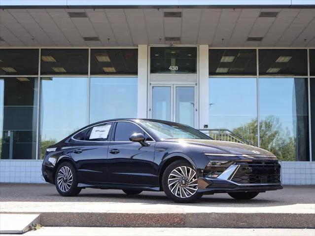 new 2025 Hyundai Sonata Hybrid car, priced at $36,972
