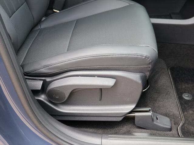 new 2025 Hyundai Santa Fe car, priced at $37,112