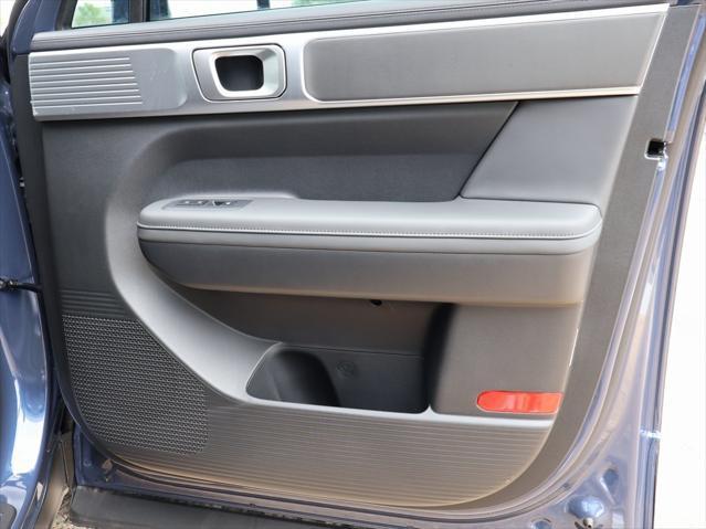 new 2025 Hyundai Santa Fe car, priced at $37,112