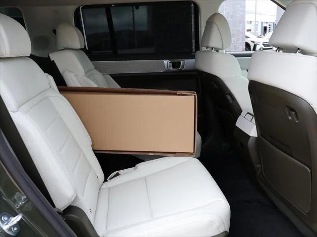 new 2025 Hyundai SANTA FE HEV car, priced at $50,158