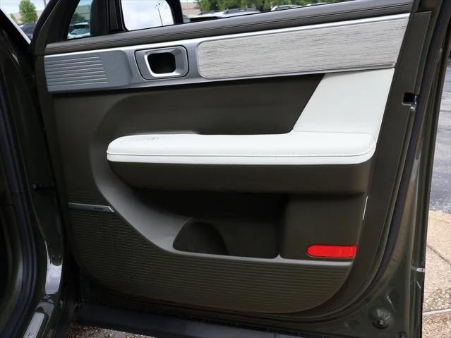 new 2025 Hyundai SANTA FE HEV car, priced at $50,158