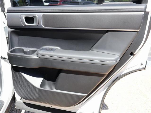 new 2025 Hyundai Santa Fe car, priced at $39,560