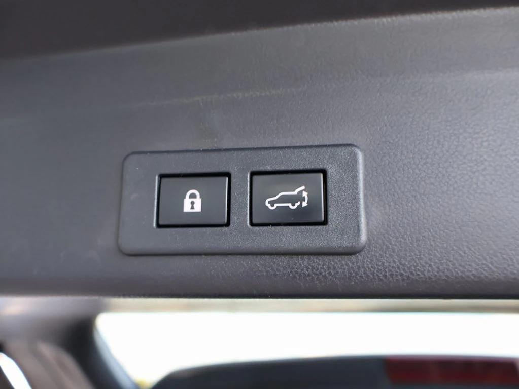 used 2022 Subaru Ascent car, priced at $27,387