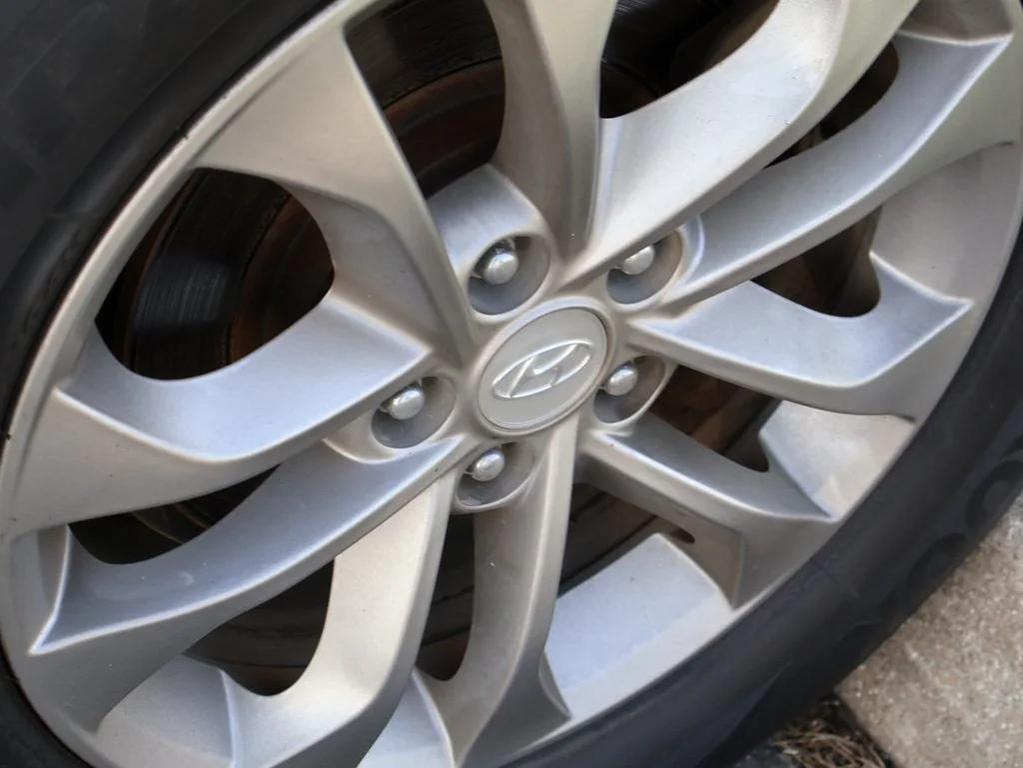 used 2020 Hyundai Santa Fe car, priced at $19,598