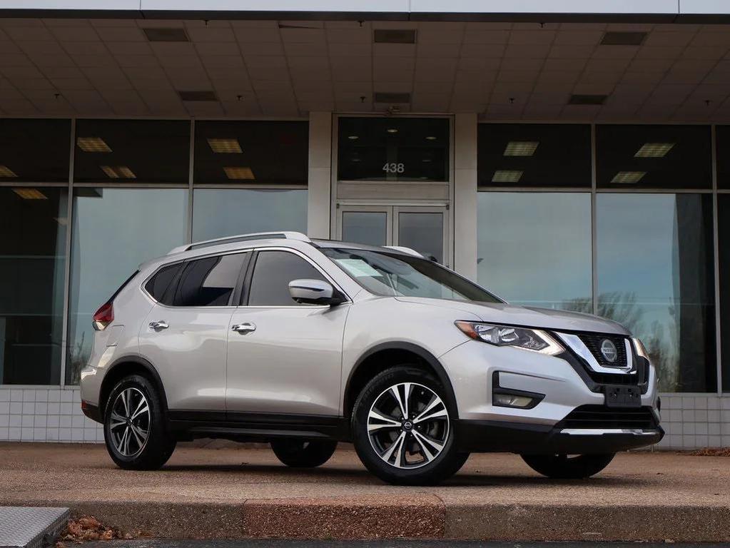 used 2020 Nissan Rogue car, priced at $16,299