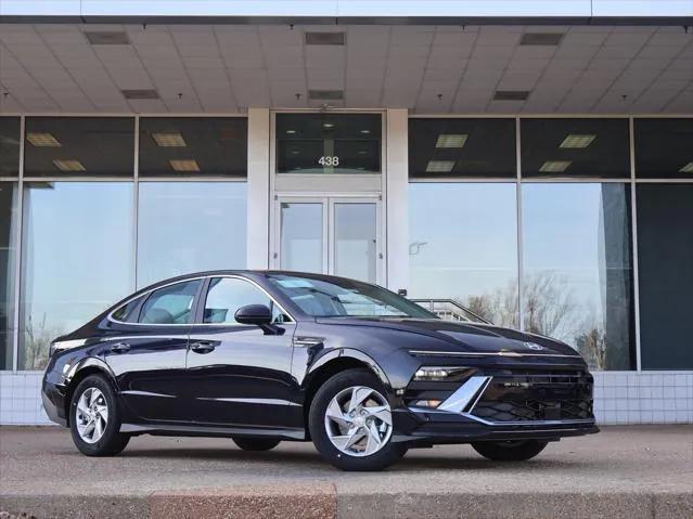 new 2025 Hyundai Sonata car, priced at $27,177