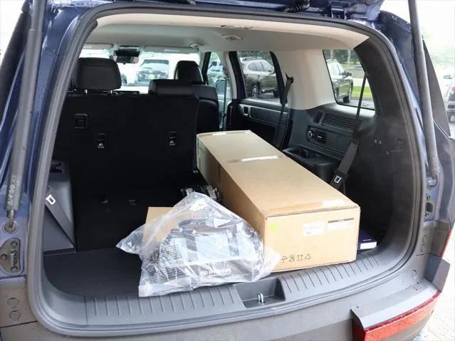 new 2025 Hyundai Santa Fe car, priced at $39,035