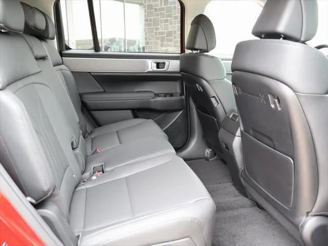 new 2025 Hyundai Santa Fe car, priced at $39,401