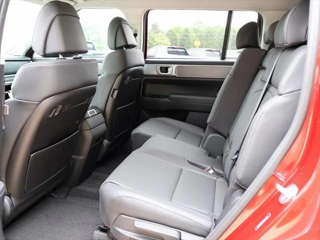 new 2025 Hyundai Santa Fe car, priced at $39,401