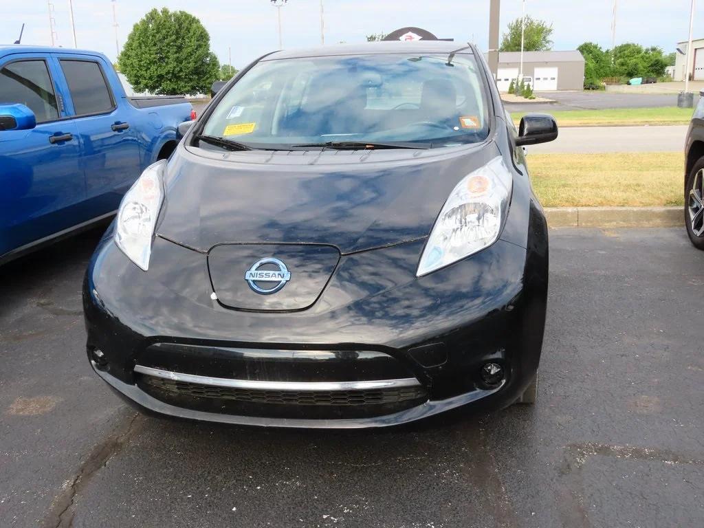 used 2017 Nissan Leaf car, priced at $10,998