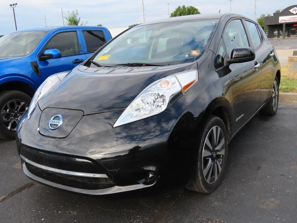 used 2017 Nissan Leaf car, priced at $10,998