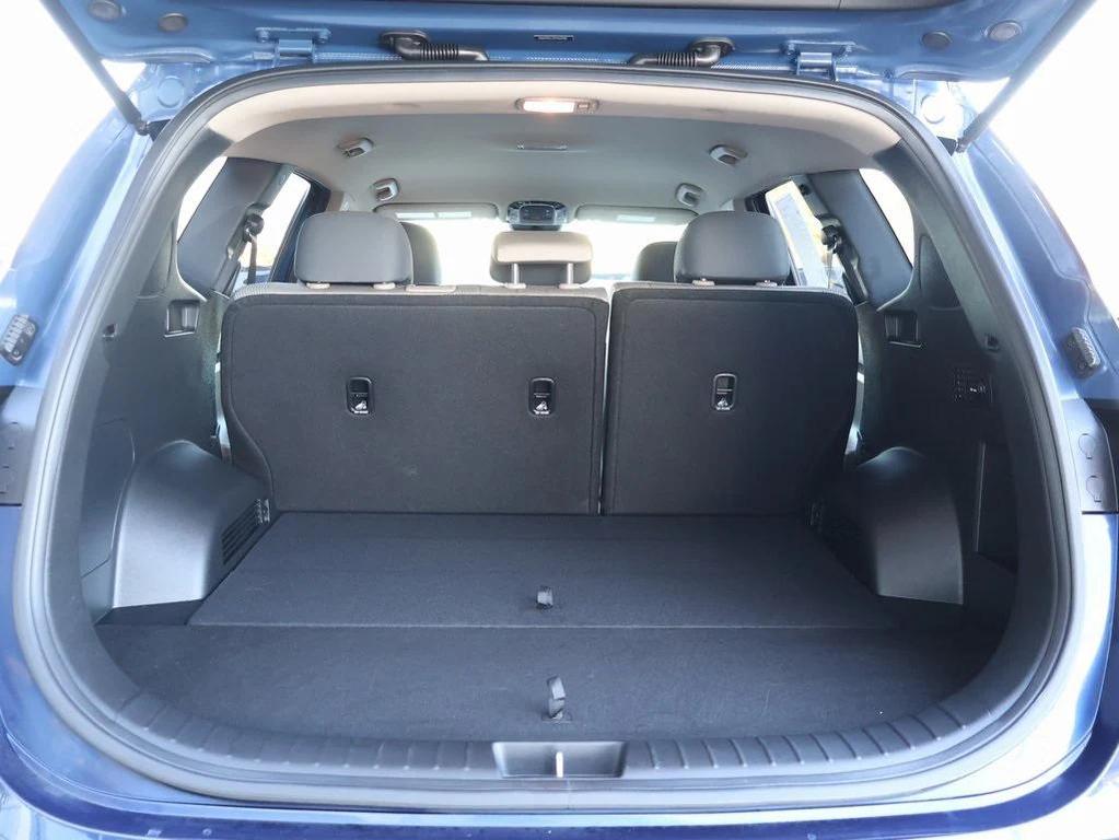 used 2023 Hyundai Santa Fe car, priced at $23,594