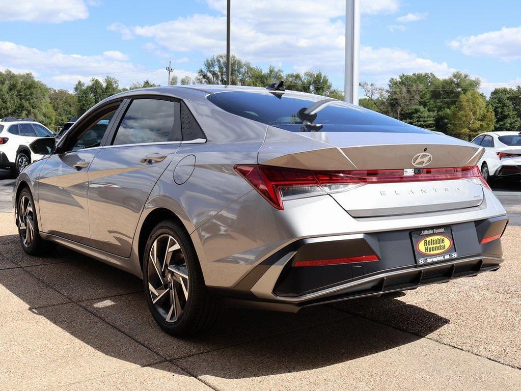 new 2025 Hyundai ELANTRA HEV car, priced at $28,277