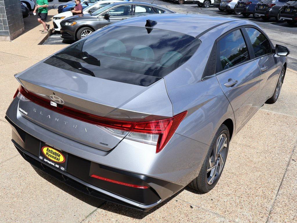 new 2025 Hyundai ELANTRA HEV car, priced at $28,277