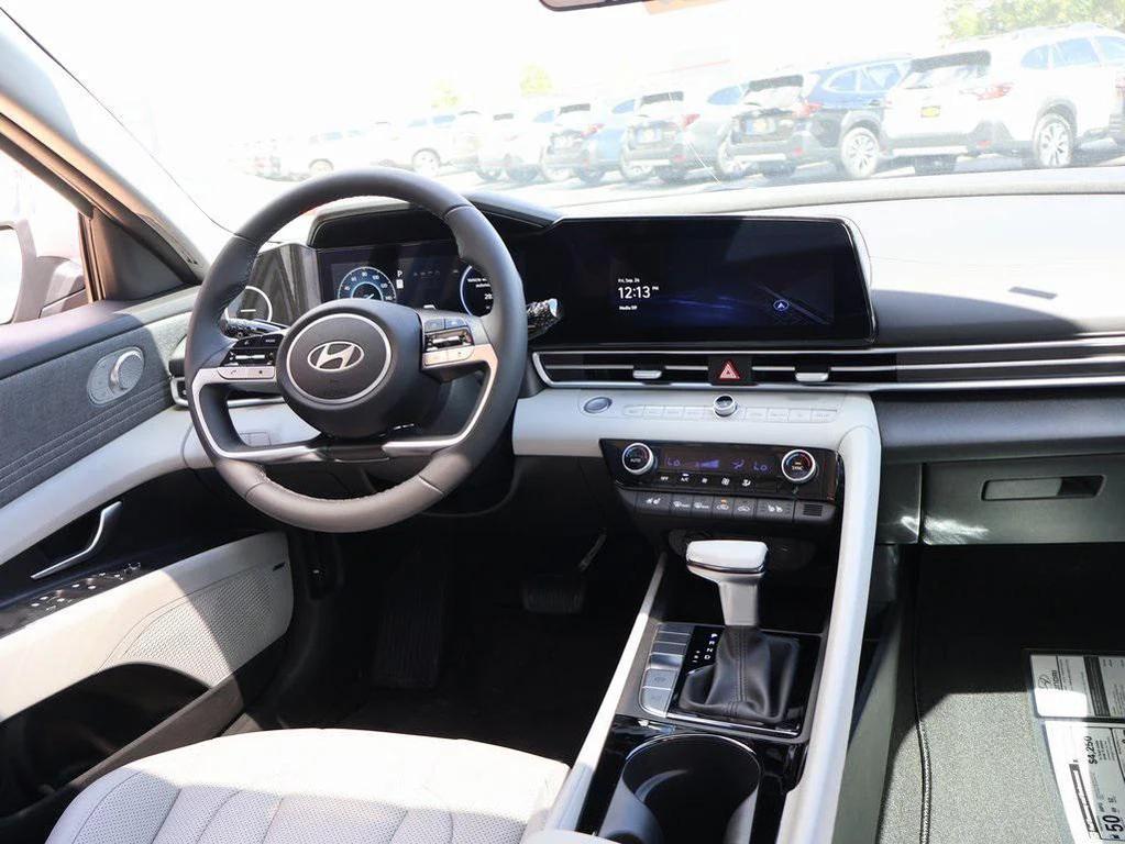 new 2025 Hyundai ELANTRA HEV car, priced at $28,277