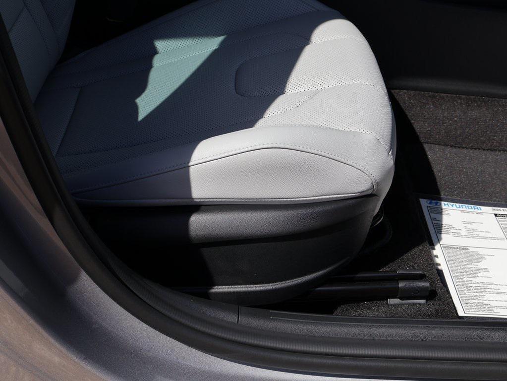 new 2025 Hyundai ELANTRA HEV car, priced at $28,277