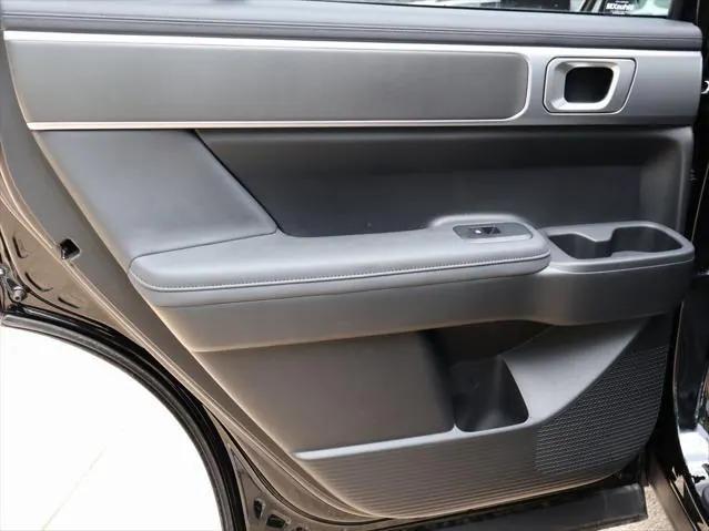 new 2025 Hyundai Santa Fe car, priced at $36,978