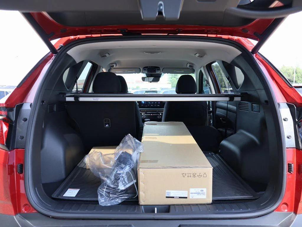 new 2026 Hyundai Tucson car, priced at $32,543