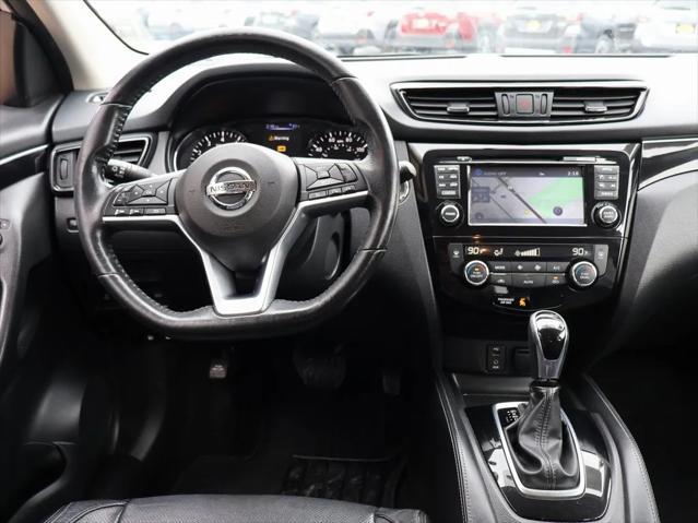 used 2017 Nissan Rogue Sport car, priced at $10,984