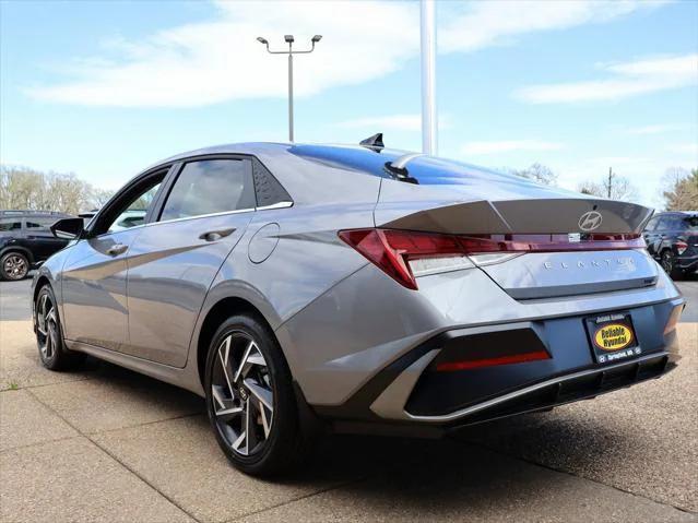 new 2025 Hyundai Elantra car, priced at $25,267