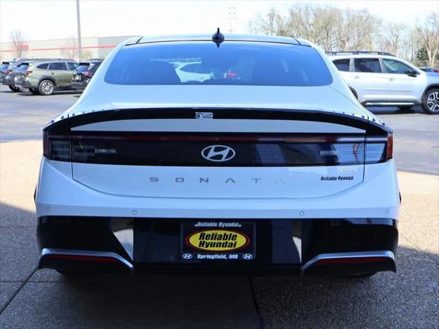 new 2025 Hyundai Sonata Hybrid car, priced at $38,693