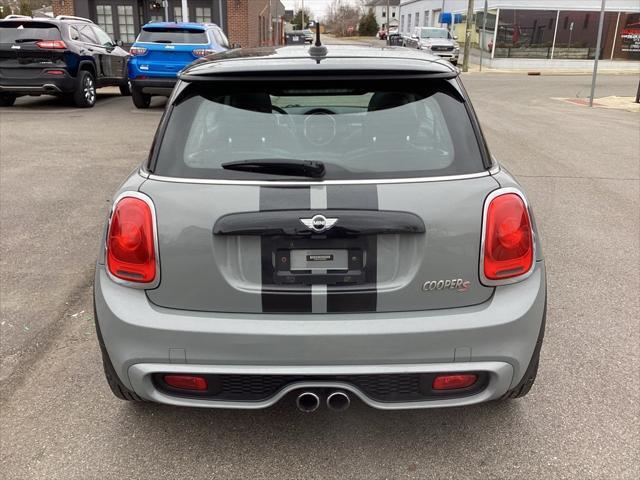 used 2017 MINI Hardtop car, priced at $11,000