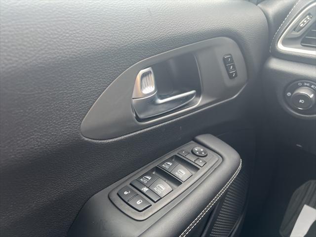new 2025 Chrysler Pacifica car, priced at $49,090