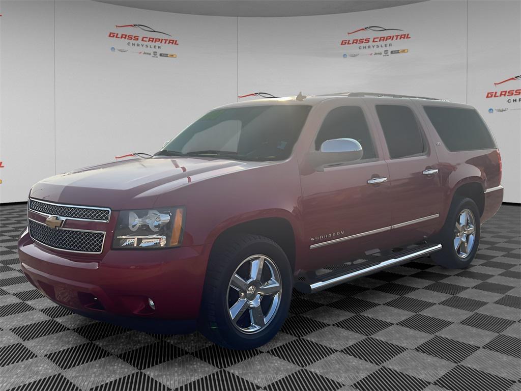 used 2014 Chevrolet Suburban car, priced at $13,500