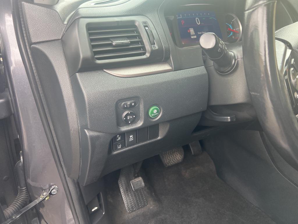 used 2022 Honda Pilot car, priced at $29,900