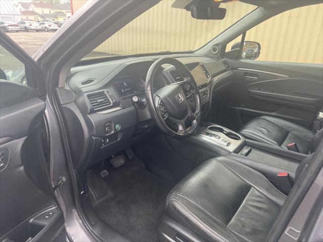 used 2022 Honda Pilot car, priced at $30,899