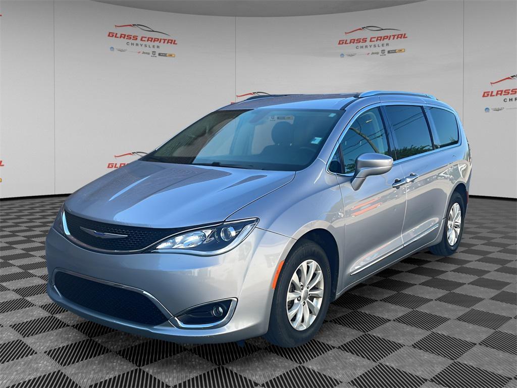 used 2020 Chrysler Pacifica car, priced at $14,950